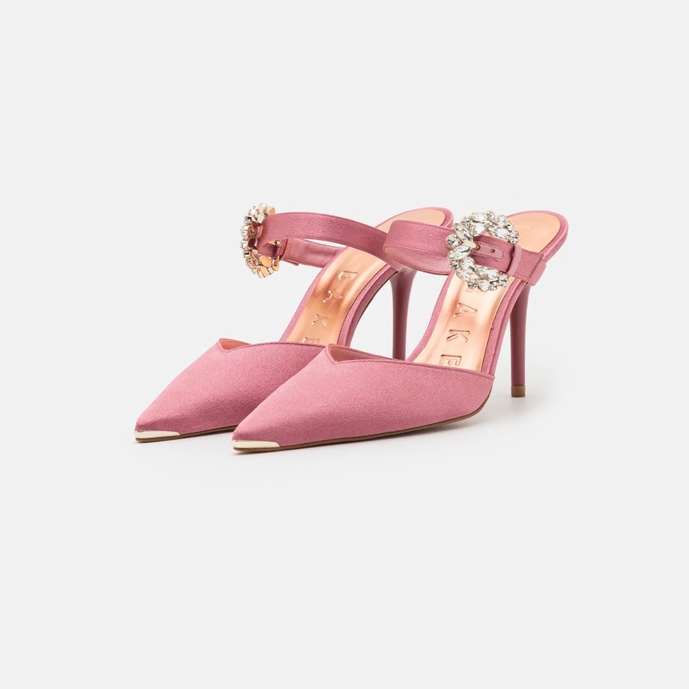 BRAND NEW TED BAKER Heels